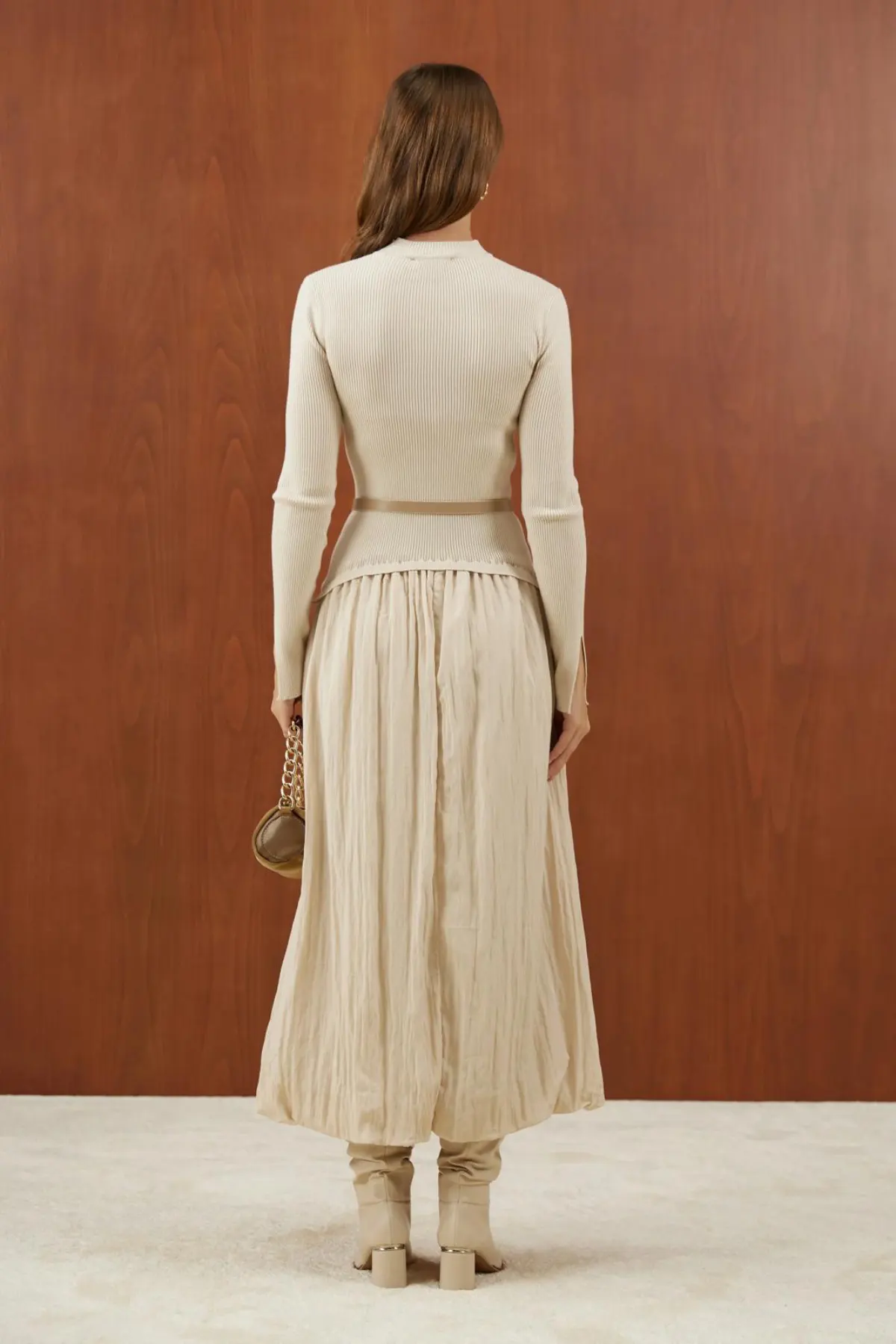 E26-D95 Knitted Parachute Dress - Image 7