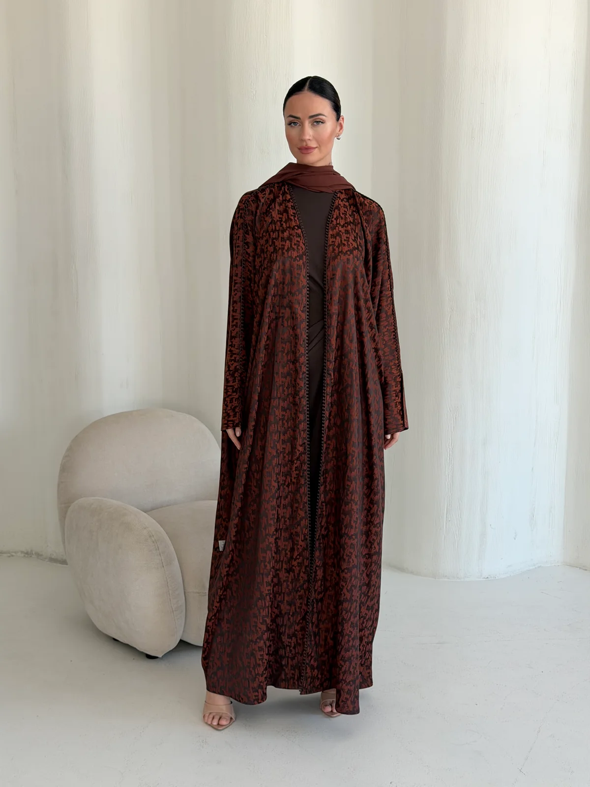 Reddish Brown Abaya with Fine Pattern in Soft silk — main view | JAAZLINE JZA26-09